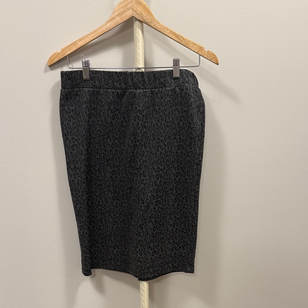 Black Leopard Print Pencil Skirt
